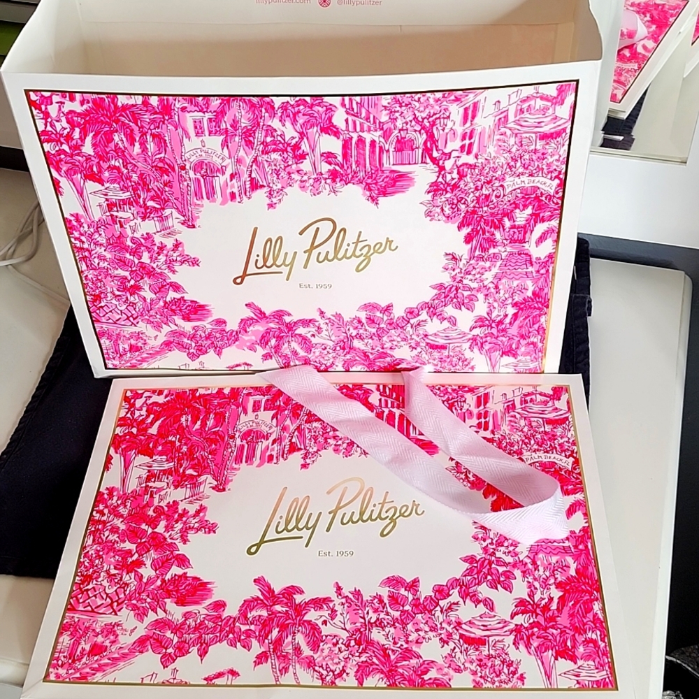 2 New Lilly Pulitzer Reusable Shopping Gift Tote Bags